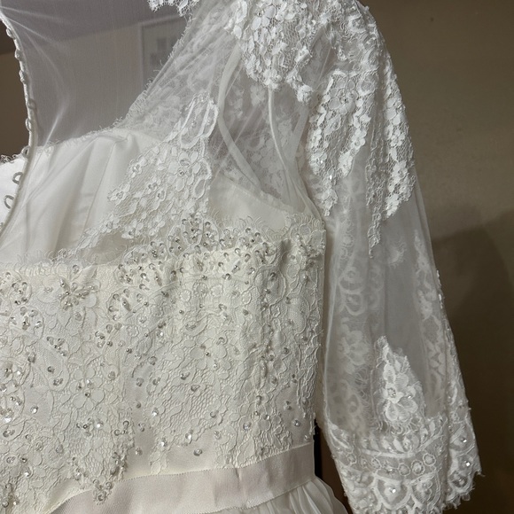 Oleg Cassini Plus Size Wedding Dress - Picture 5 of 8